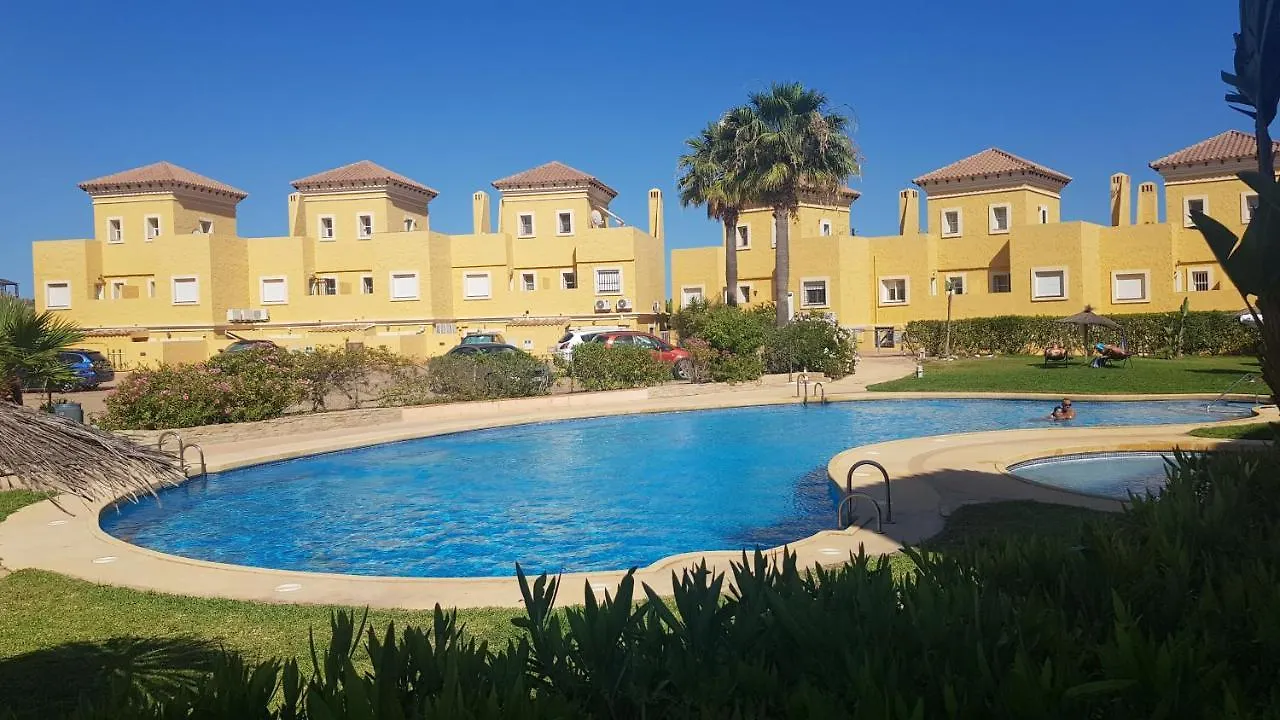 Los Olivos Apartamento Vera Apartment